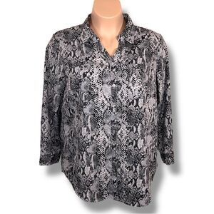 XL Faded Glory Womens Black Grey Snakeskin Print Button Up Top 3/4 Sleeve